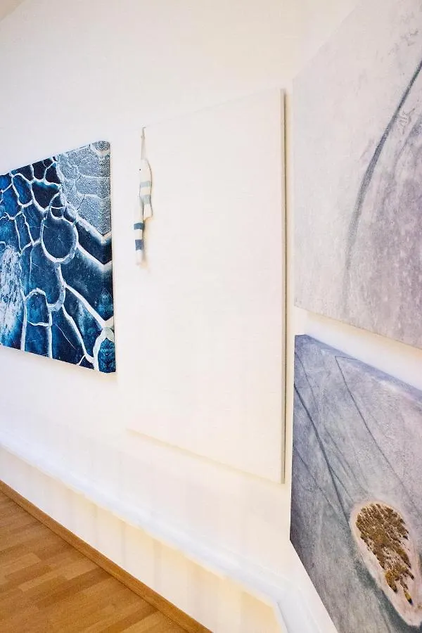 Como Design-Apartment Close To Isar River Area - Centrally Located Lägenhet München